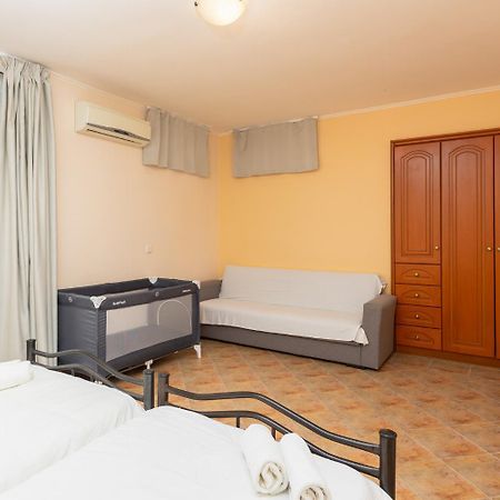 Villa Callistemon Agia Paraskevi  ภายนอก รูปภาพ