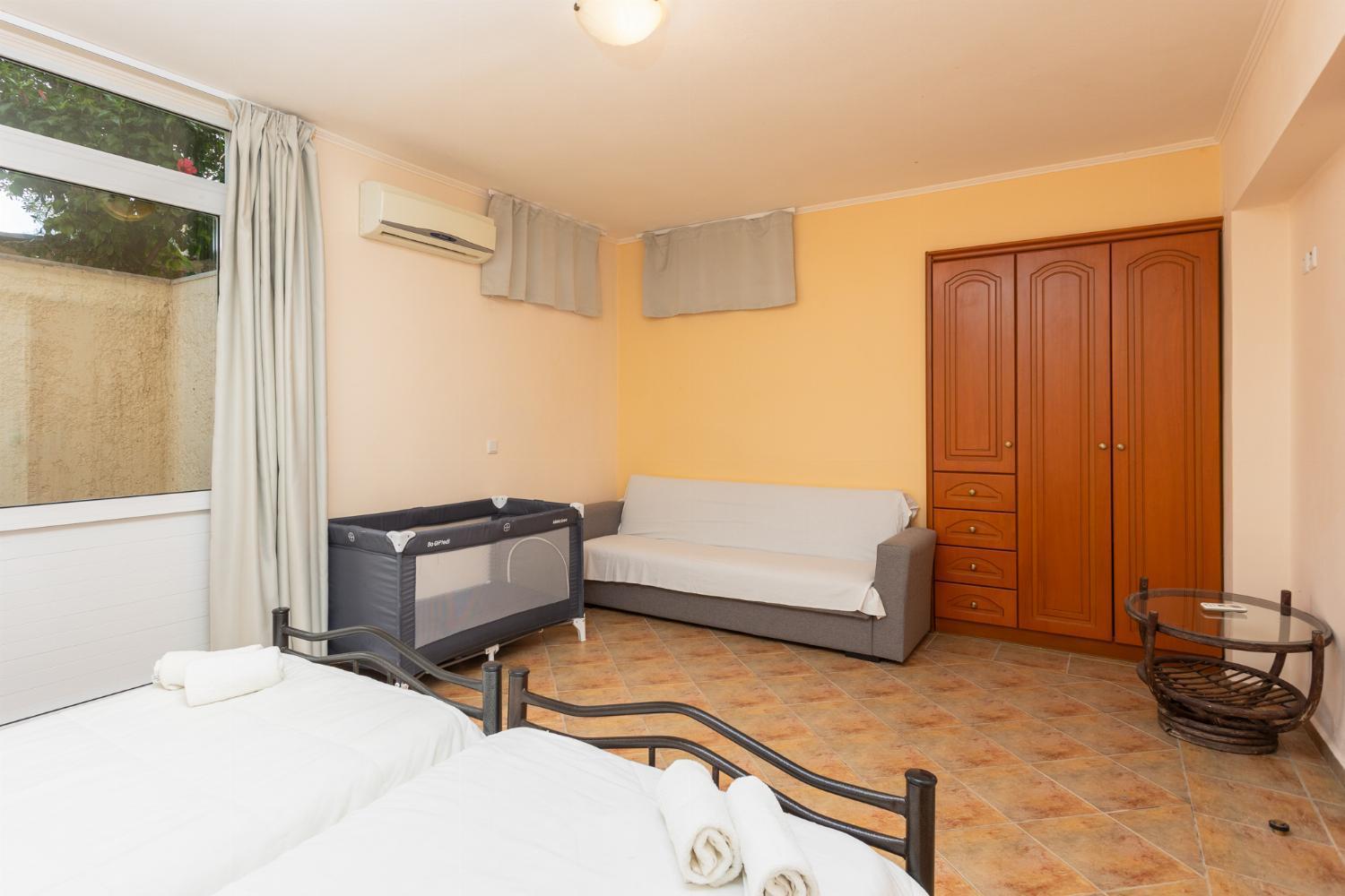 Villa Callistemon Agia Paraskevi  ภายนอก รูปภาพ