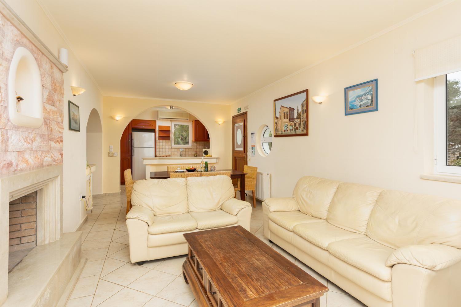 Villa Callistemon Agia Paraskevi  ภายนอก รูปภาพ